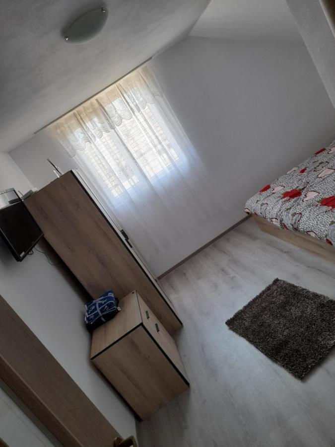 Casa Alex Hotell Cîrţişoara Eksteriør bilde